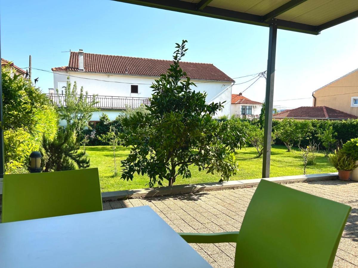 Apartment Mary Trogir Buitenkant foto