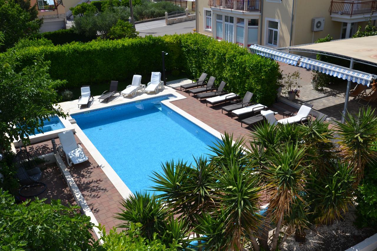 Apartment Mary Trogir Buitenkant foto