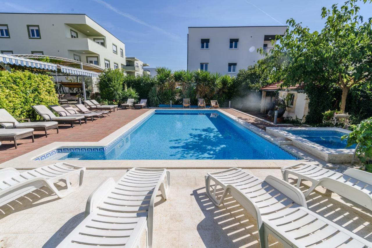 Apartment Mary Trogir Buitenkant foto