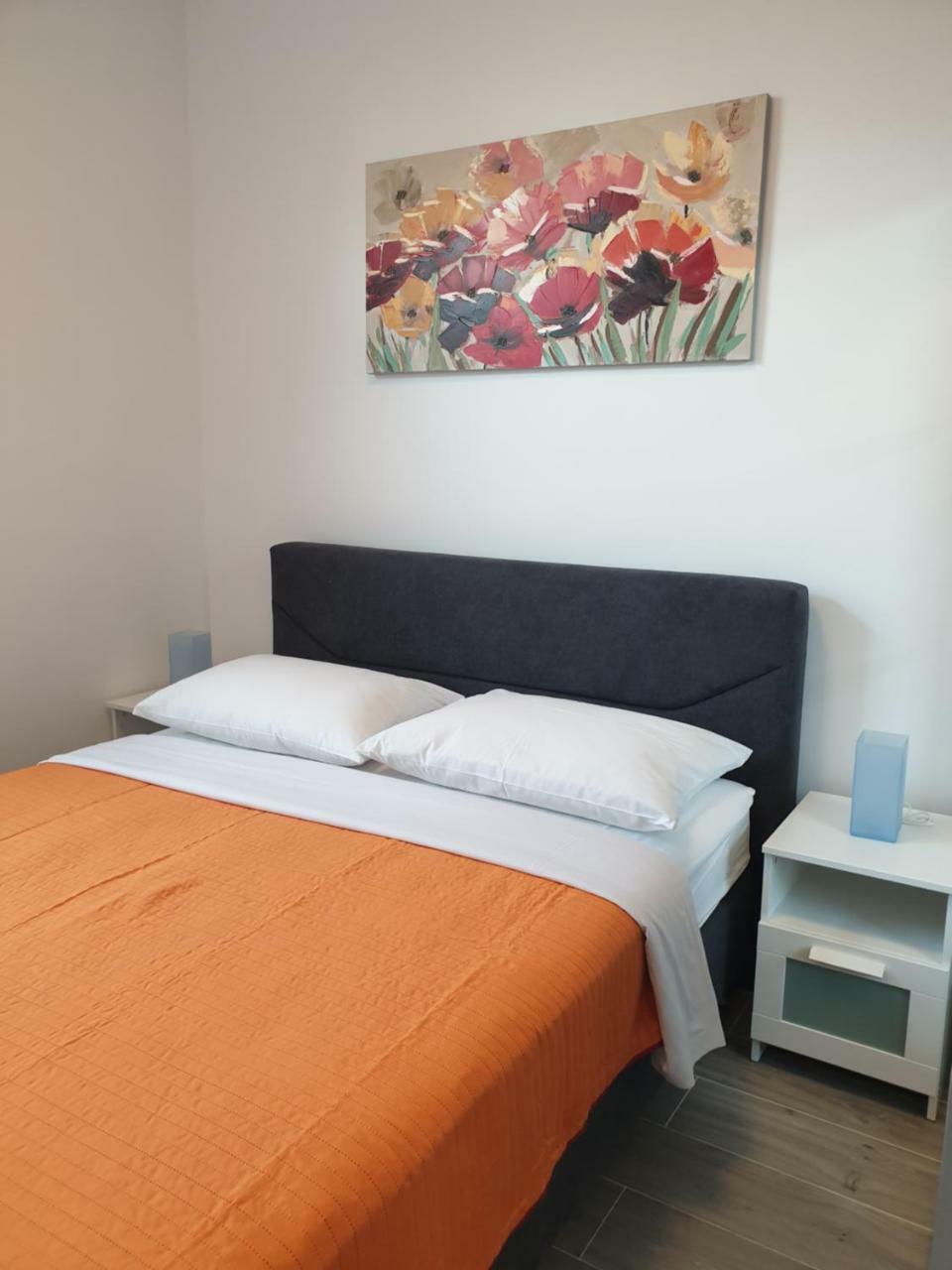 Apartment Mary Trogir Buitenkant foto